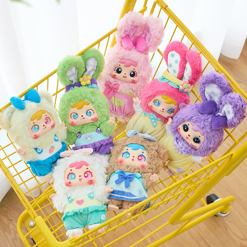super adorable dolls and clothes ,get your own dolls back